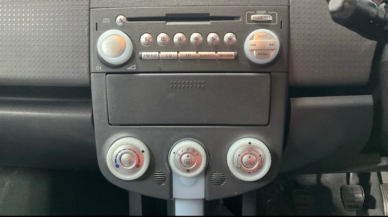 2006 Mitsubishi Colt 1.1 Attivo 5dr HATCHBACK Petrol Manual