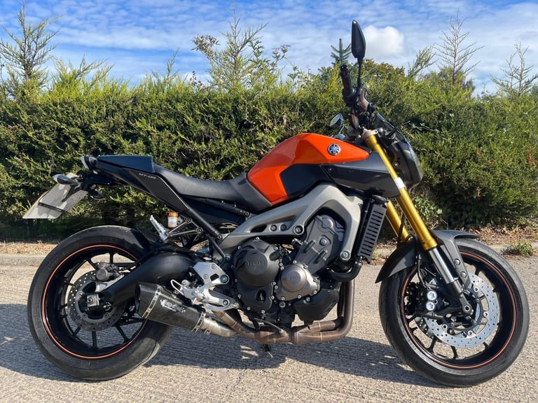 2015 15 YAMAHA MT-09 NAKED MT09 900 TRIPLE 12k MILES MT 09 900