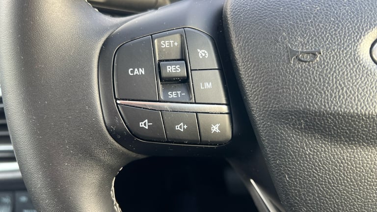 2023 Ford Puma 1.0 EcoBoost Hybrid mHEV Titanium 5dr DCT Petrol Hatchback Hatchback Petrol Automatic