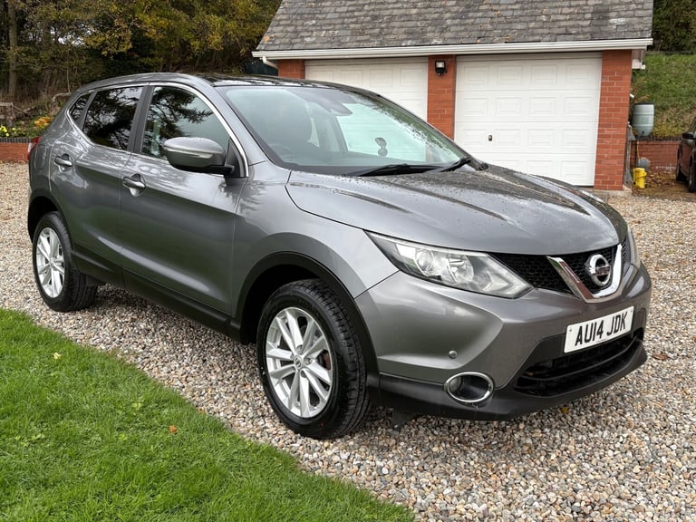 2014 Nissan Qashqai 1.5 dCi Acenta Premium 5dr HATCHBACK Diesel Manual