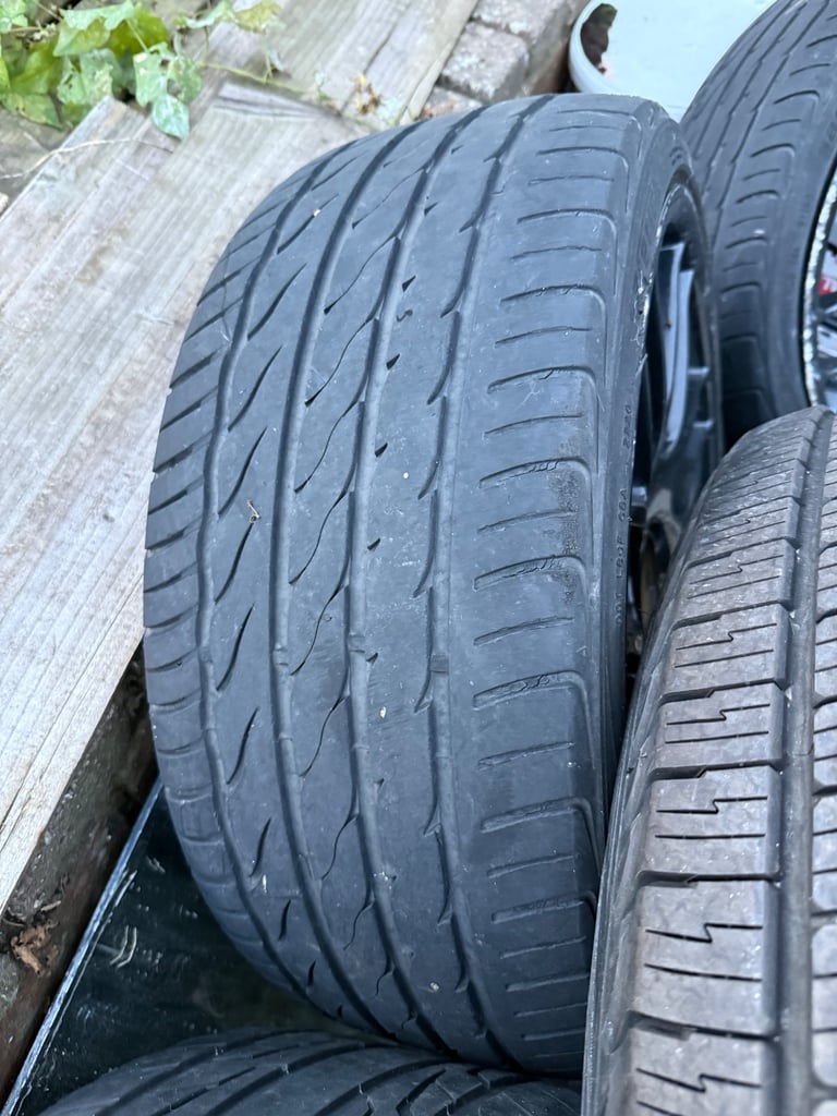 19 inch alloys for sake 