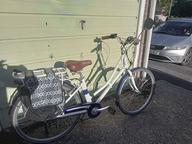 Pendelton electric ladies city bike 