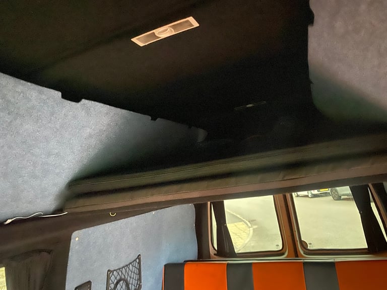 Vw transporter t5 4berth campervan 12 months mot  and rear seat belts 
