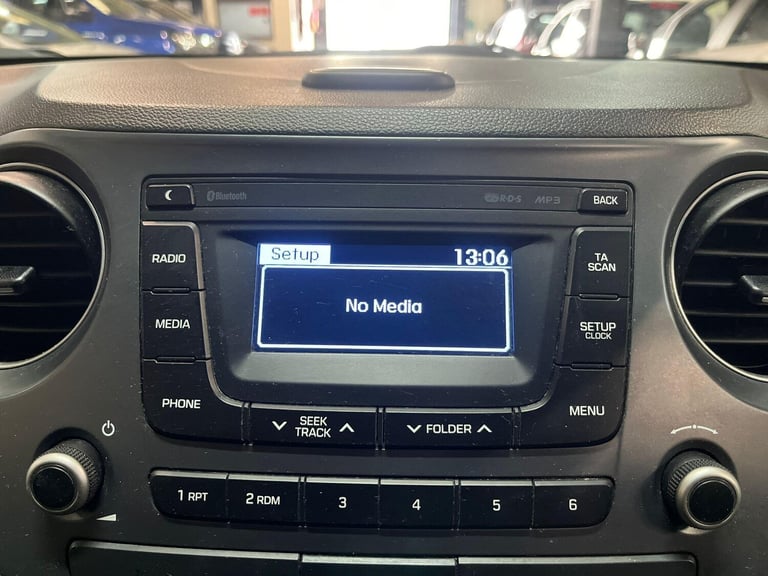 2017 Hyundai i10 1.2 Premium Euro 6 5dr HATCHBACK Petrol Manual