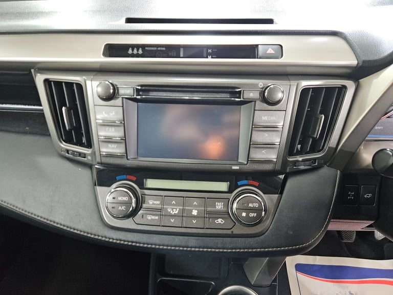 2015 15 TOYOTA RAV4 2.0 D-4D ICON SUV 5DR DIESEL MANUAL 4WD EURO 5 (S/S) (124 PS