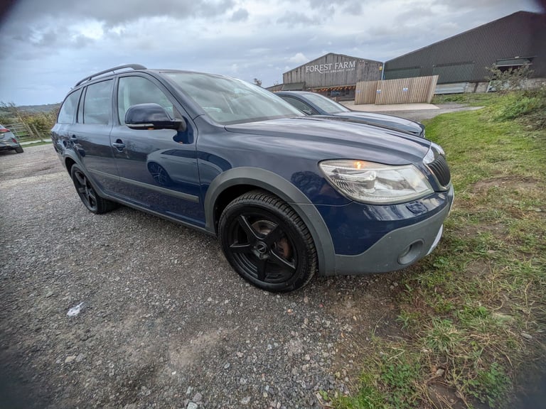 Skoda, OCTAVIA SCOUT, 4X4 Estate, 2011, Manual, 1968 (cc), 5 doors