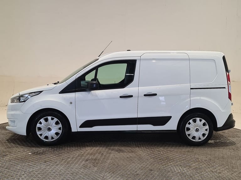 FORD TRANSIT CONNECT 1.5 200 ECOBLUE TREND P/V L1 100 BHP SWB DIESEL