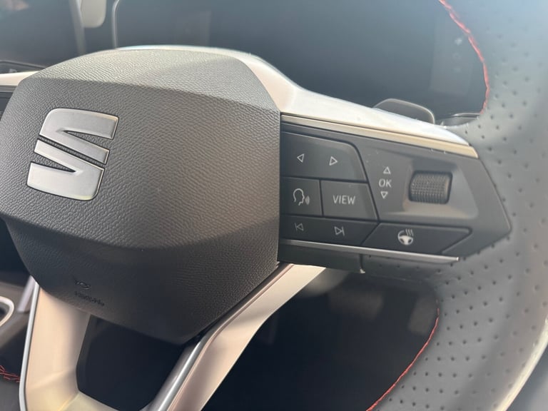 2025 SEAT Leon 1.5 e-Hybrid FR Sport 5dr DSG [DAP] Estate Petrol Parallel PHEV Automatic
