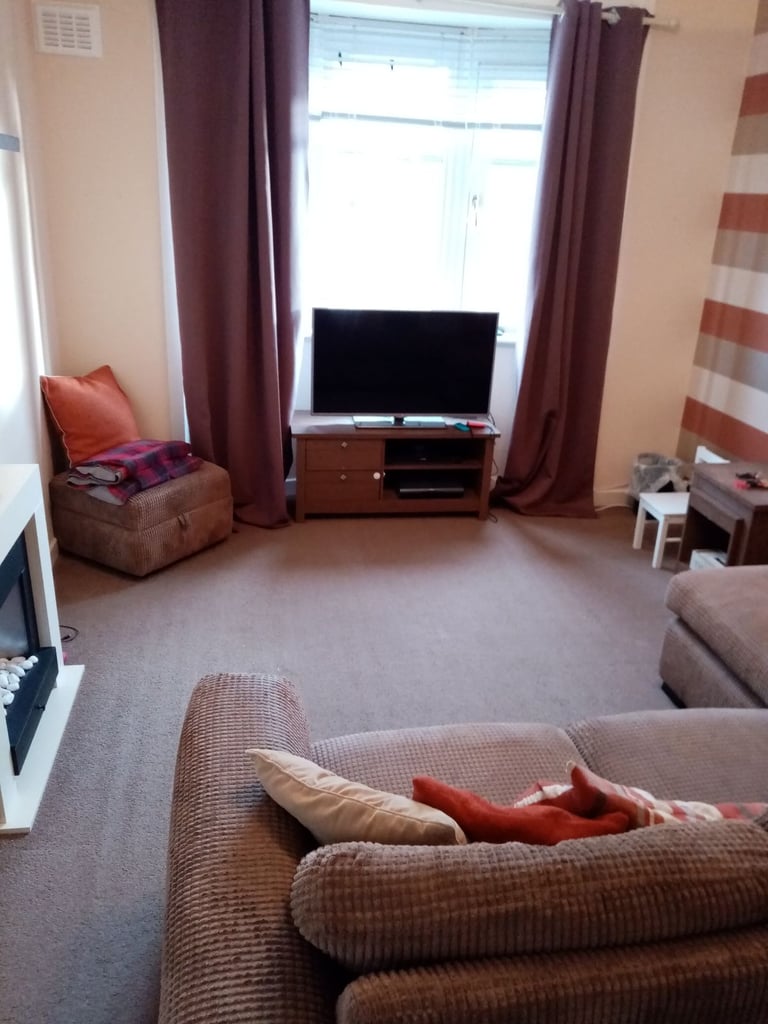 image for Two Bedroom Spacious Upper Flat - Colinton Mains