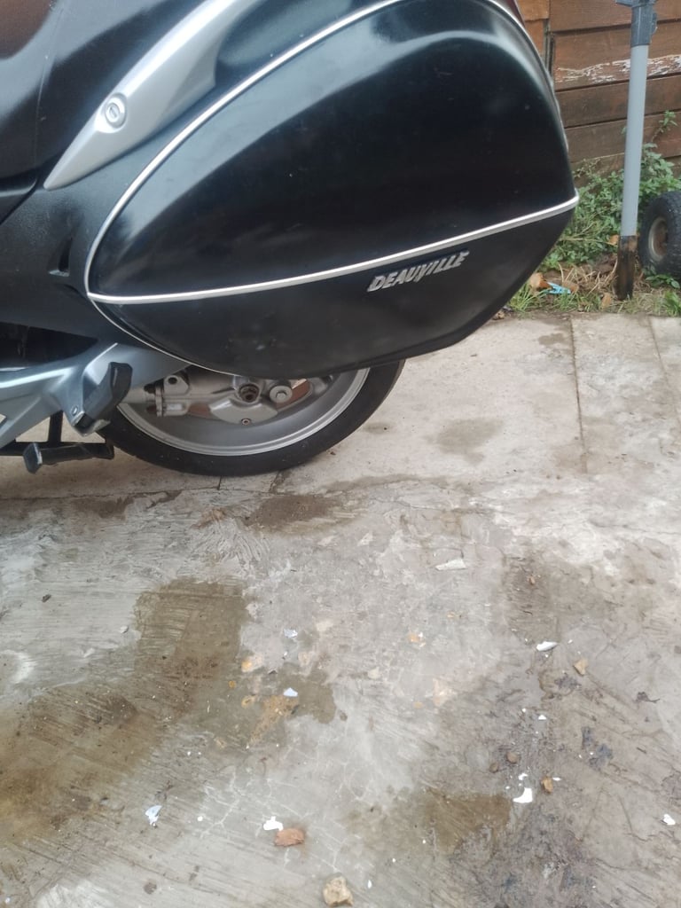 Honda, NT, 2006, 680 (cc)