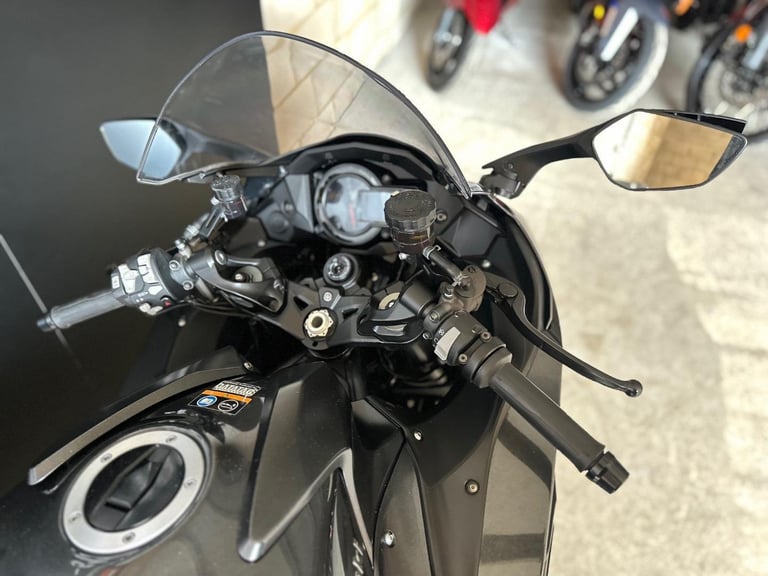 STUNNING ONE OWNER 2021/21 KAWASAKI NINJA H2 SX TOURER MOTORCYCLE 