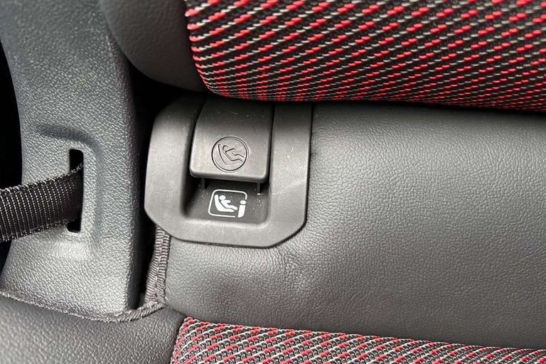 2022 Audi Q3 40 TFSI Quattro S Line 5dr S Tronic SUV Petrol Automatic