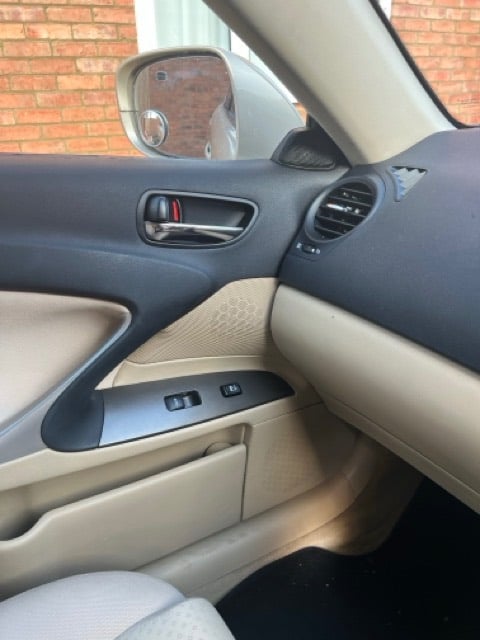 Cheapest lexus,Huge sale and savings on  Lexus, IS, Saloon, 2006, Auto ,2449 (cc), 4 doors