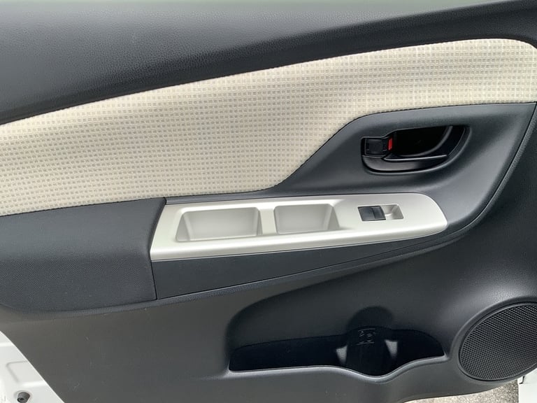 2024 Toyota Yaris Vvt-I Icon M-Drive S Hatchback Petrol Semi Automatic