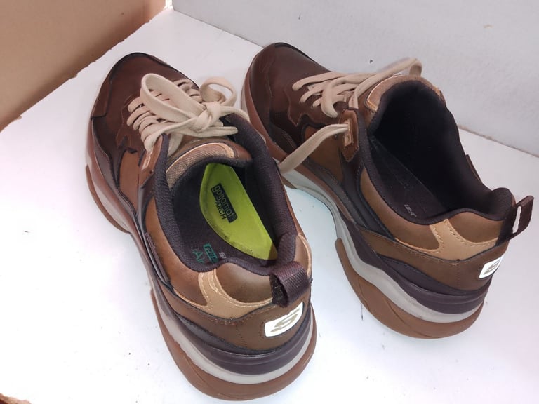 MEN'S SKECHERS TRAINER SHOES, UK 8.5, EUR 42.5, CASUAL/WALKING/HIKING/CYCLING