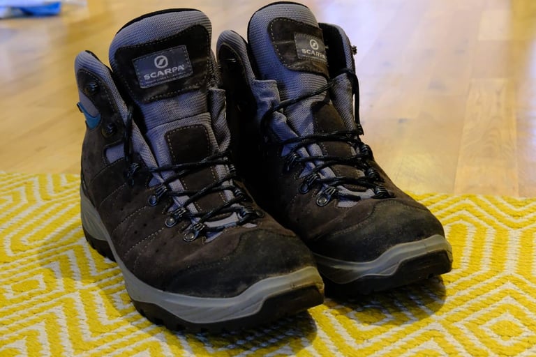 *Scarpa Mistrel GTX Mens Hiking Shoes - Size 11 - £50*