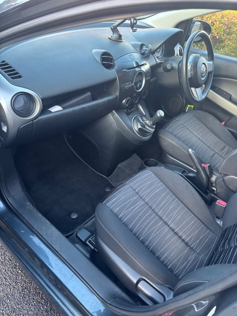 Mazda, 2, Hatchback, 2010, Manual, 1349 (cc), 5 doors