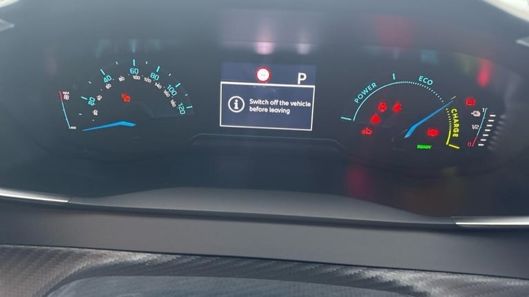 2024 Peugeot 208 50kWh E-Style Hatchback 5dr Electric Auto (7.4kW Charger) (136 ps) Hatchback Ele...