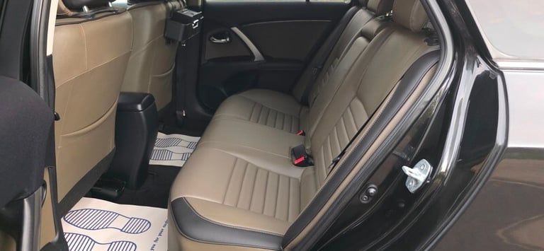 2014 Toyota Avensis 2.0 V-Matic Excel Touring CVT 5dr Petrol Automatic