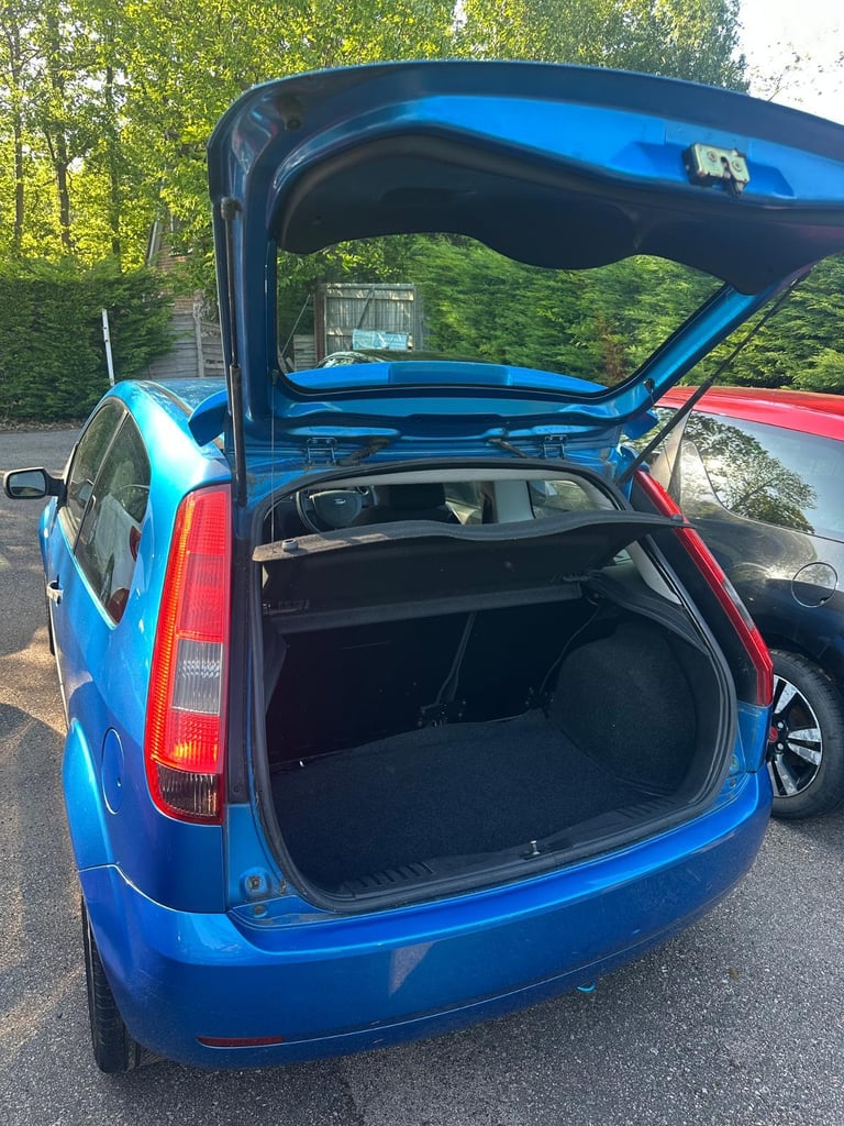 2005 Ford Fiesta Zetec Climate 1.4 - Image 6