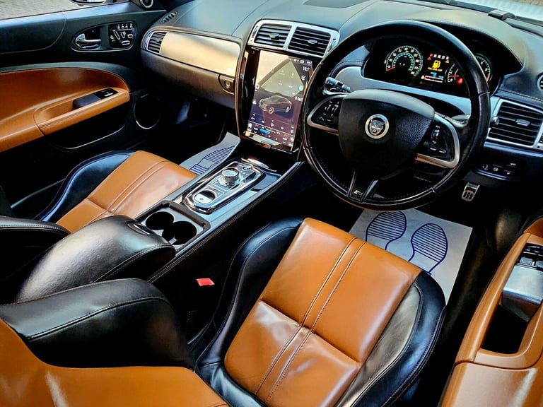 2011 Jaguar XKR 5.0 V8 Coupe 2dr Petrol Auto Euro 5 (510 ps) COUPE Petrol Automatic