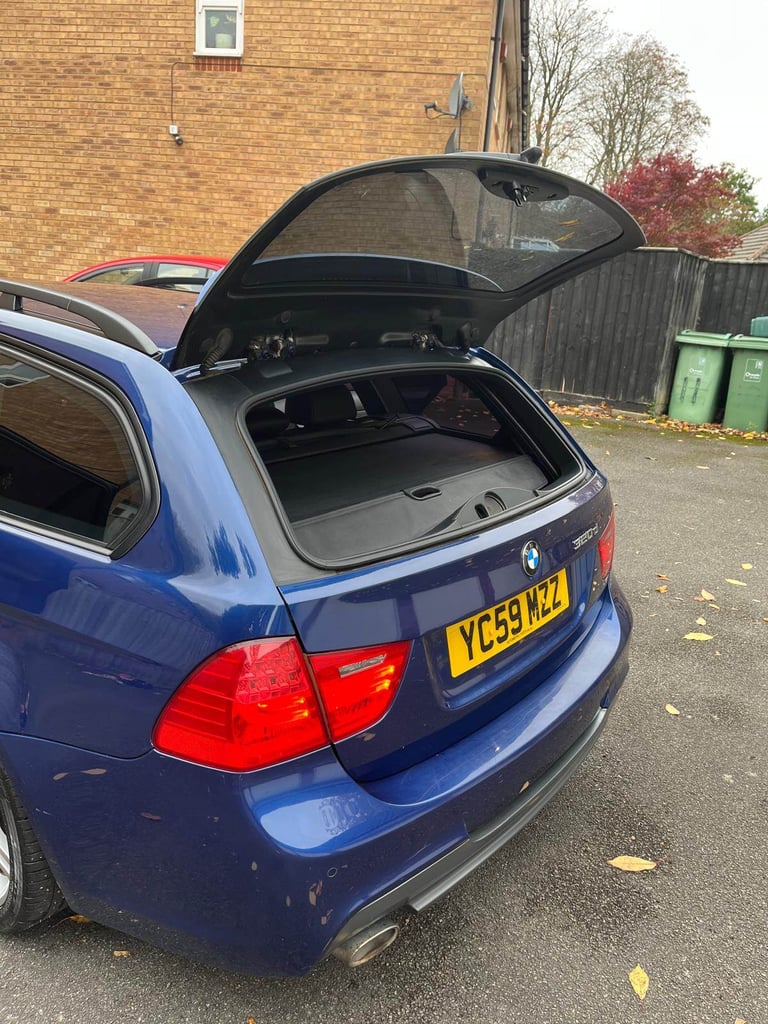 BMW, 3 SERIES, Estate, 2009, Manual, 1995 (cc), 5 doors