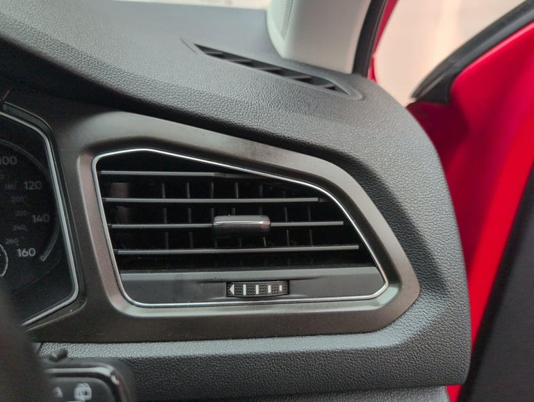 2019 Volkswagen T-Roc 1.0 TSI GPF SE SUV 5dr Petrol Manual Euro 6 (s/s) (115 ps) - ALLOY, CRUISE,...