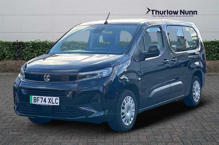 2025 Vauxhall Combo Life Electric 52kWh Design XL MPV 5dr Electric Auto (7.4kW Charger) (136 ps) ...