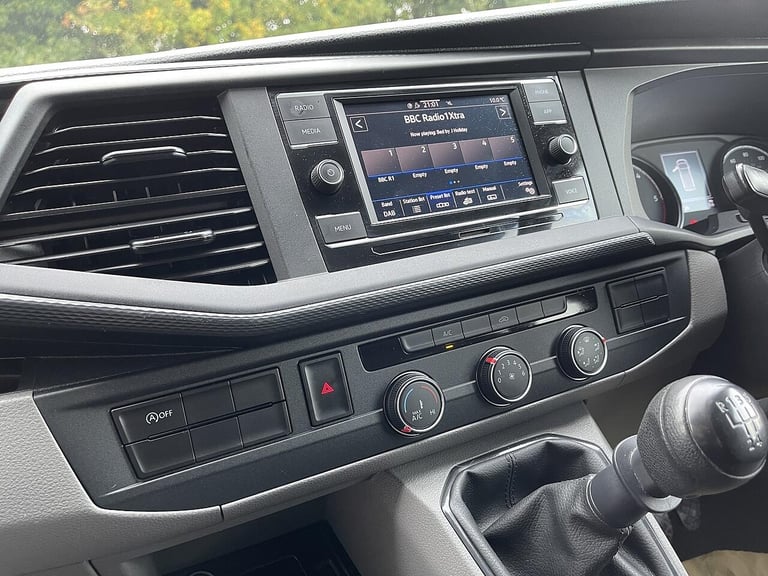 2020 Volkswagen Transporter Transporter 2.0 TDI T28 Startline FWD SWB Euro 6 (s/s) 5dr PANEL VAN ...