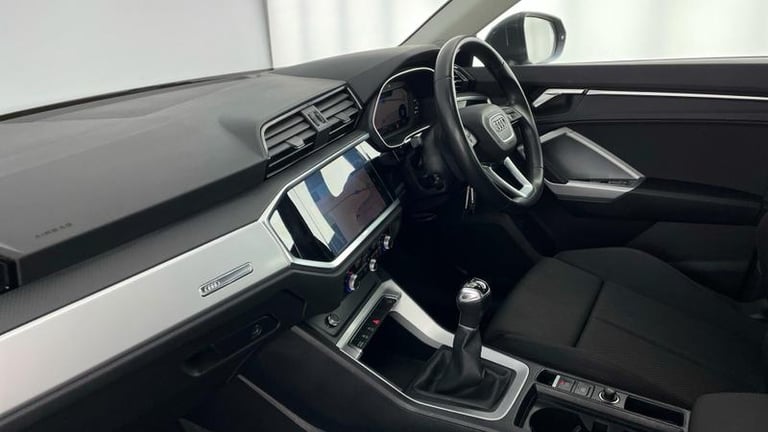 2022 Audi Q3 Sport 35 TFSI  150 PS 6-speed Manual SUV Petrol Manual