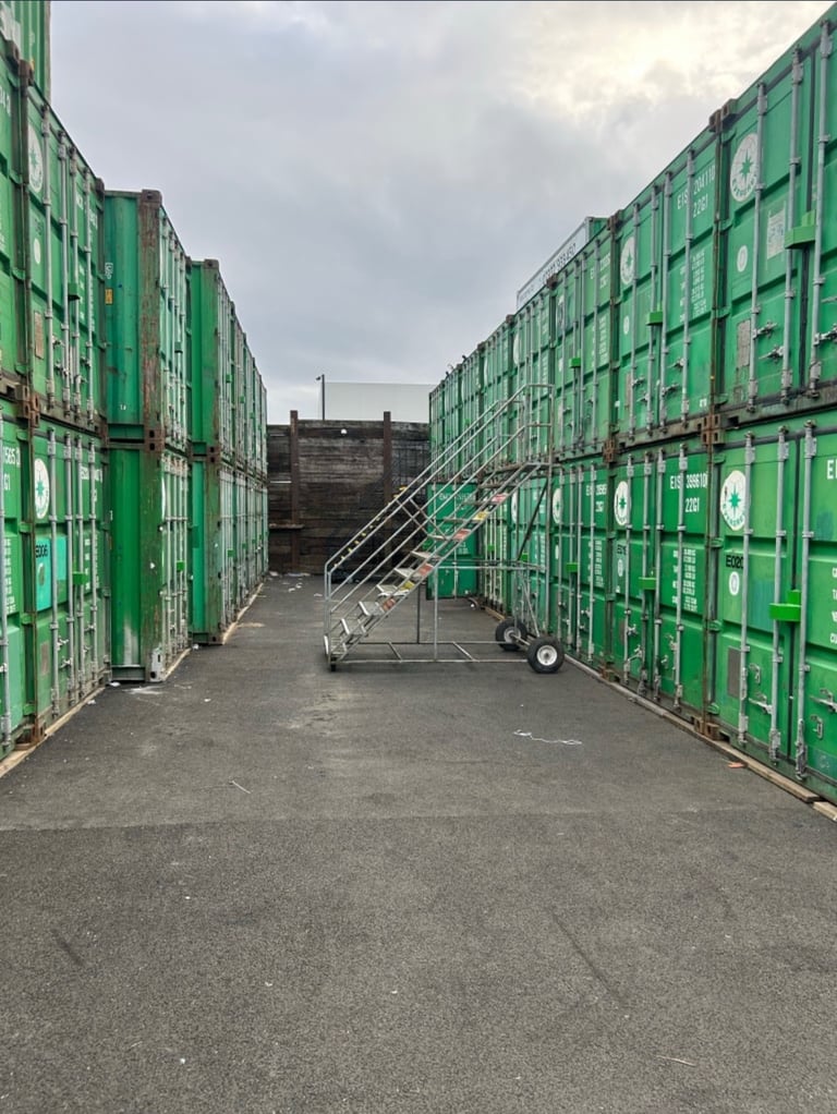 Self storage containers from £35pw