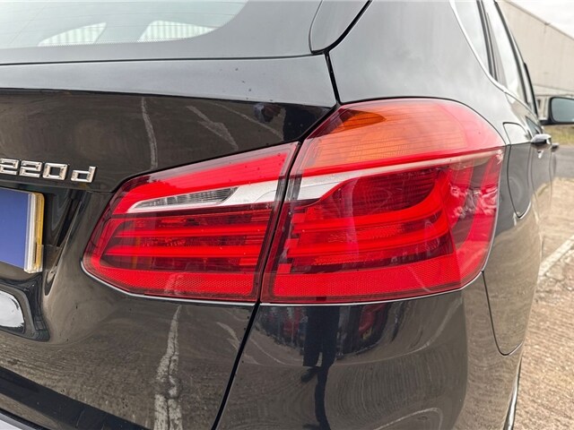 2018 BMW 2 Series 220d xDrive Luxury 5dr Step Auto Hatchback Diesel Automatic