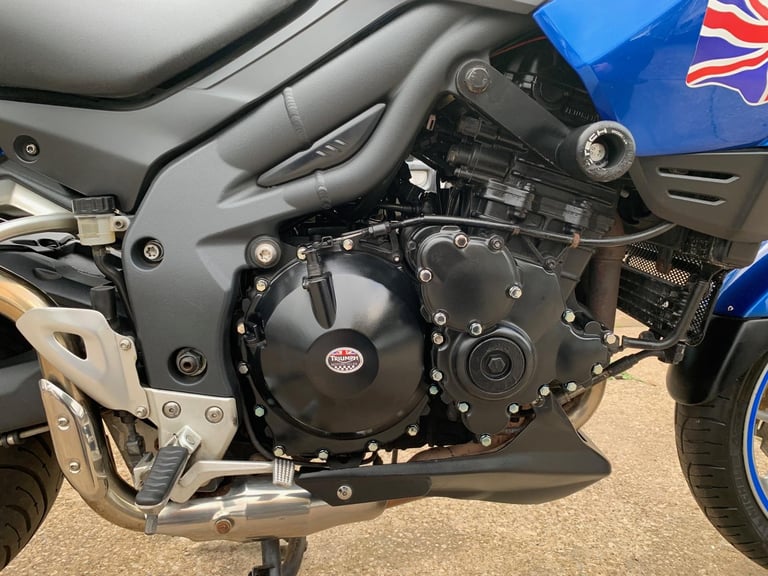 2007 Triumph Tiger 1050 ADVENTURE STYLE MOTORCYCLE WITH IMPECCABLE S/HISTORY 