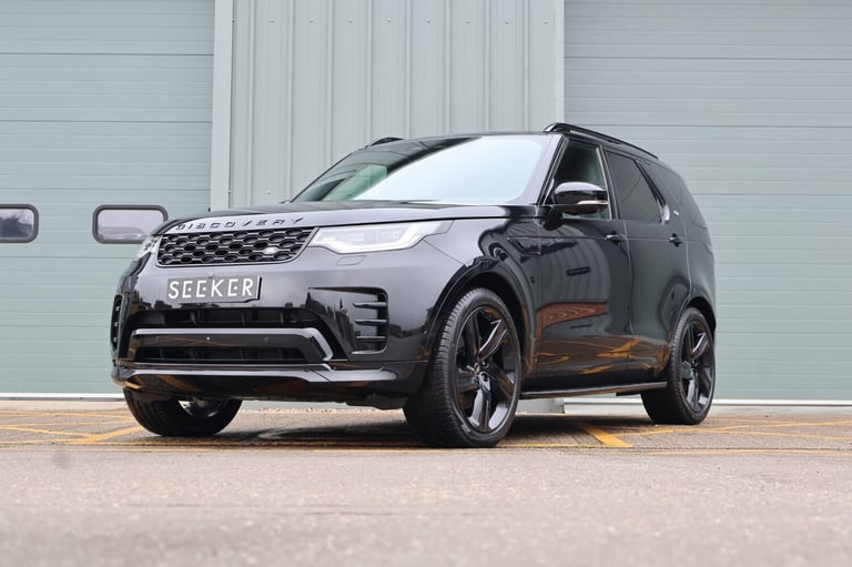 image for 2025 Land Rover Discovery BRAND NEW COMMERCIAL DYNAMIC HSE WITH SEEKER STLYLING AND REAR SEATS Pa...