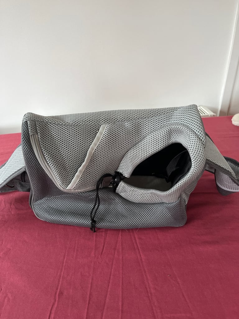 Over the shoulder small dog/puppy carrier