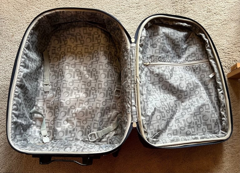 Blue Geometric Patterned Expanding Pull Along Suitcase VGC