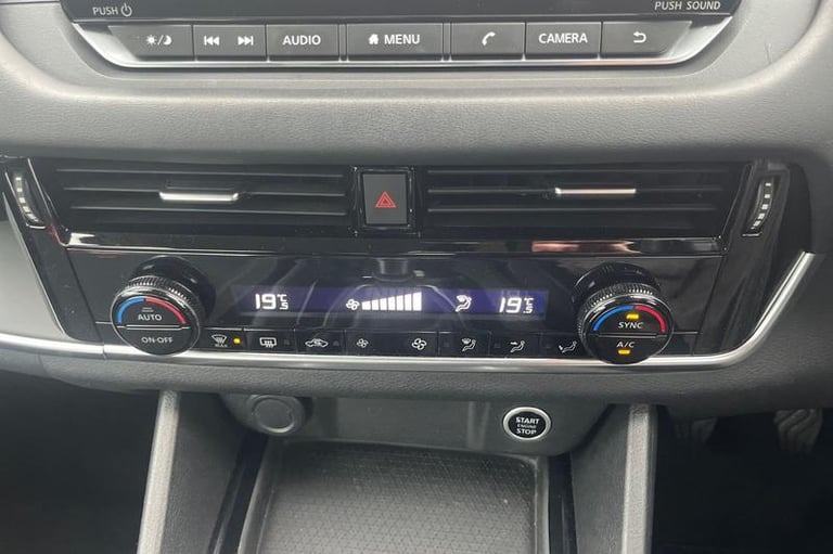 2021 Nissan Qashqai 1.3 DiG-T MH Acenta Premium 5dr Manual Hatchback Petrol Manual