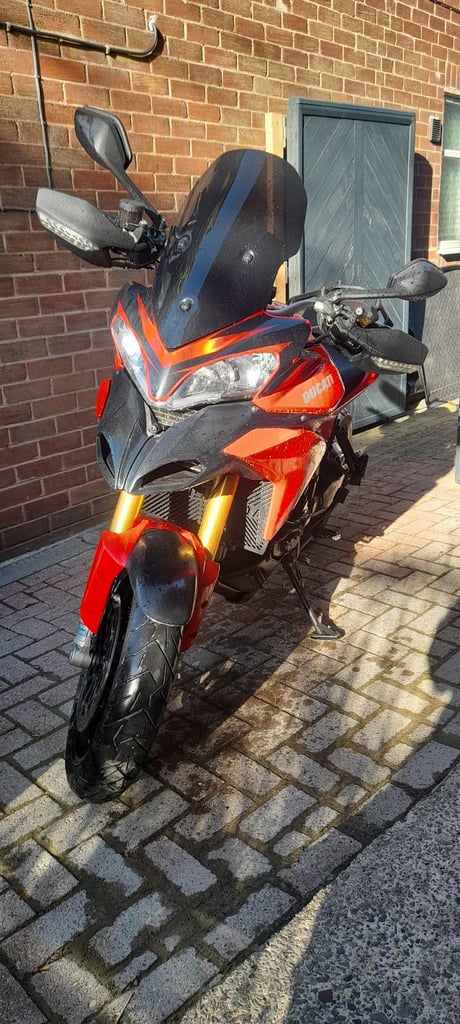 Ducati MULTISTRADA 1200s  