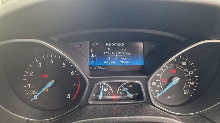 Ford, FOCUS  , Hatchback, 2015, Manual, 999 (cc), 5 doors, EURO 6 