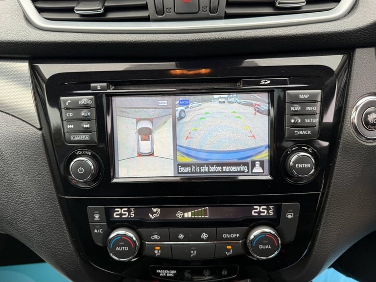 2017 Nissan Qashqai 1.5 dCi N-Connecta 5dr HATCHBACK DIESEL Manual