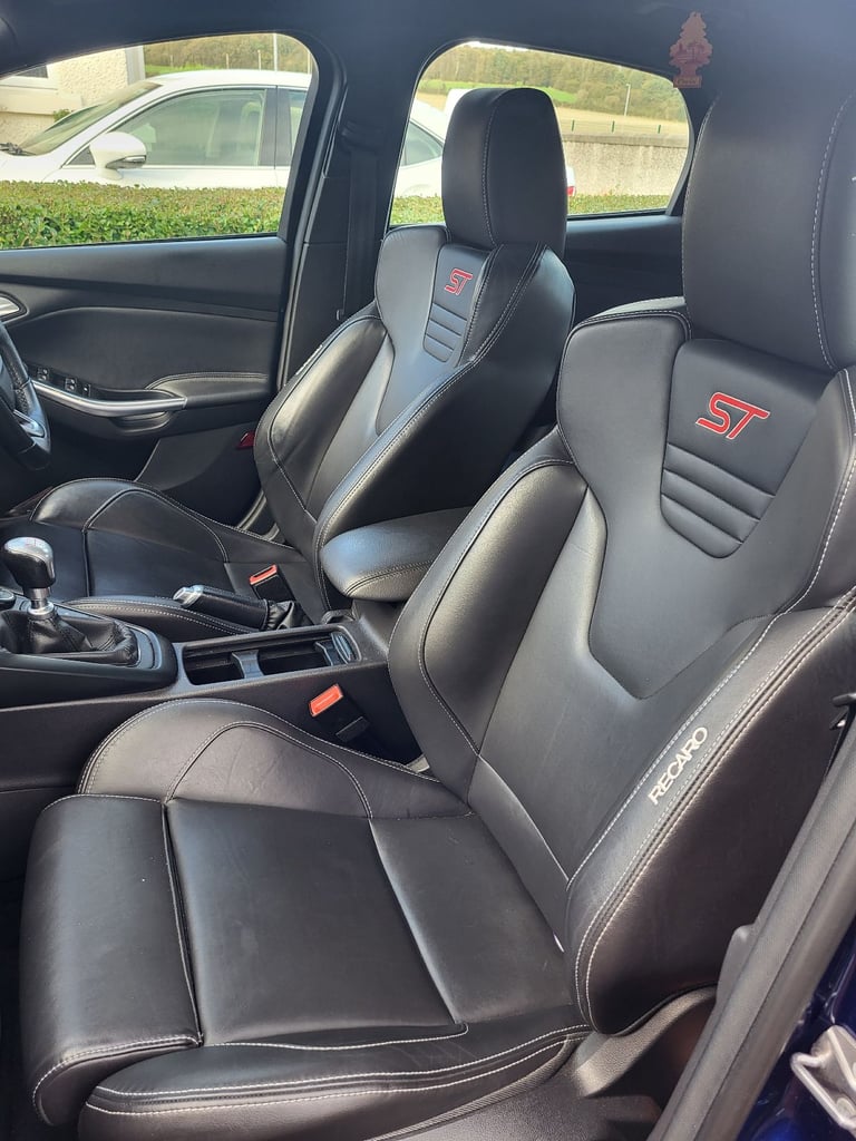 Ford, FOCUS, Hatchback, 2016, Manual, 1997 (cc), 5 doors