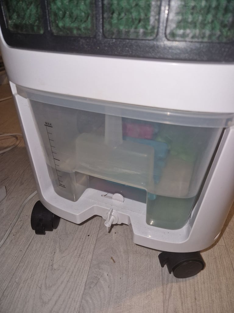 Air cooling fan