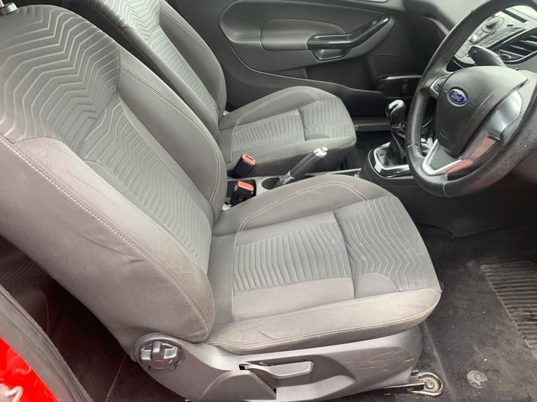 2013 Ford Fiesta 1.0 EcoBoost Zetec 3dr HATCHBACK Petrol Manual