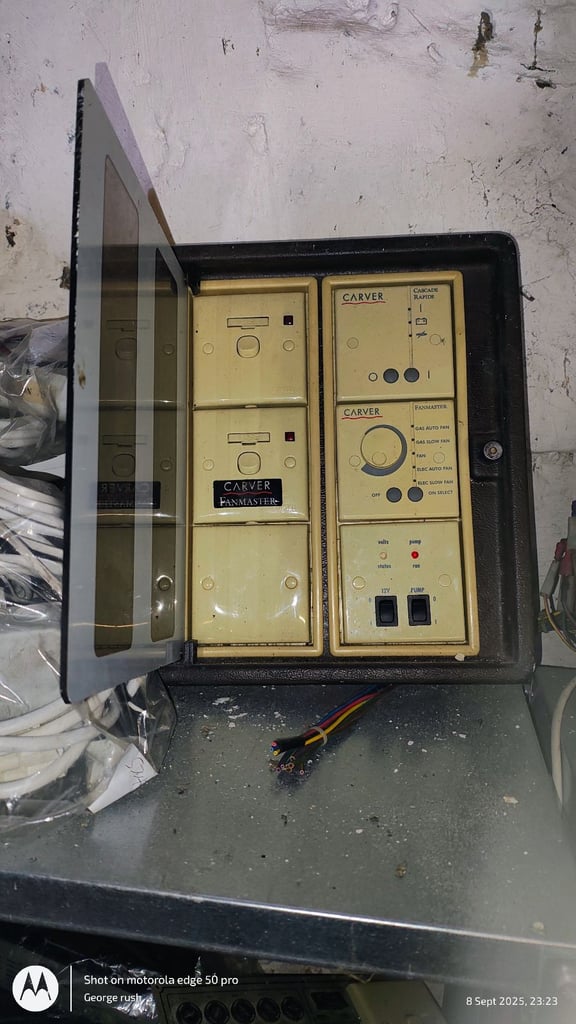 Huge amount of second hand / new caravan parts