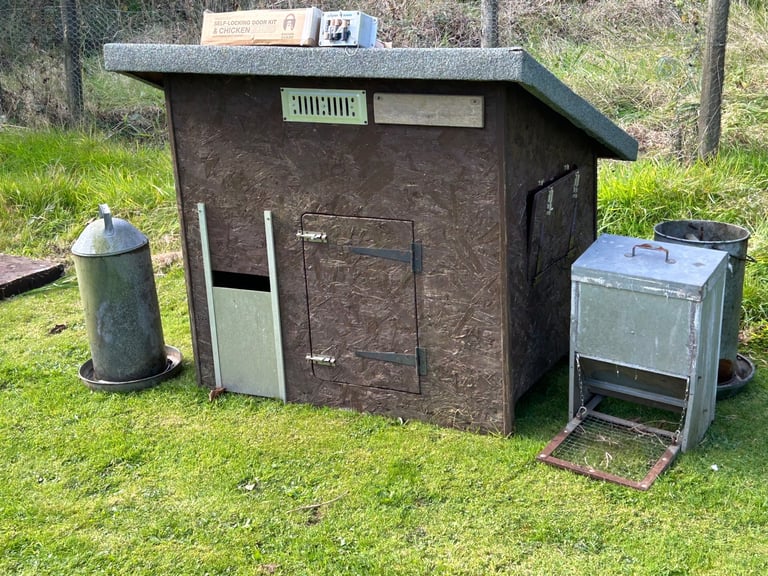 Chicken house and equipment