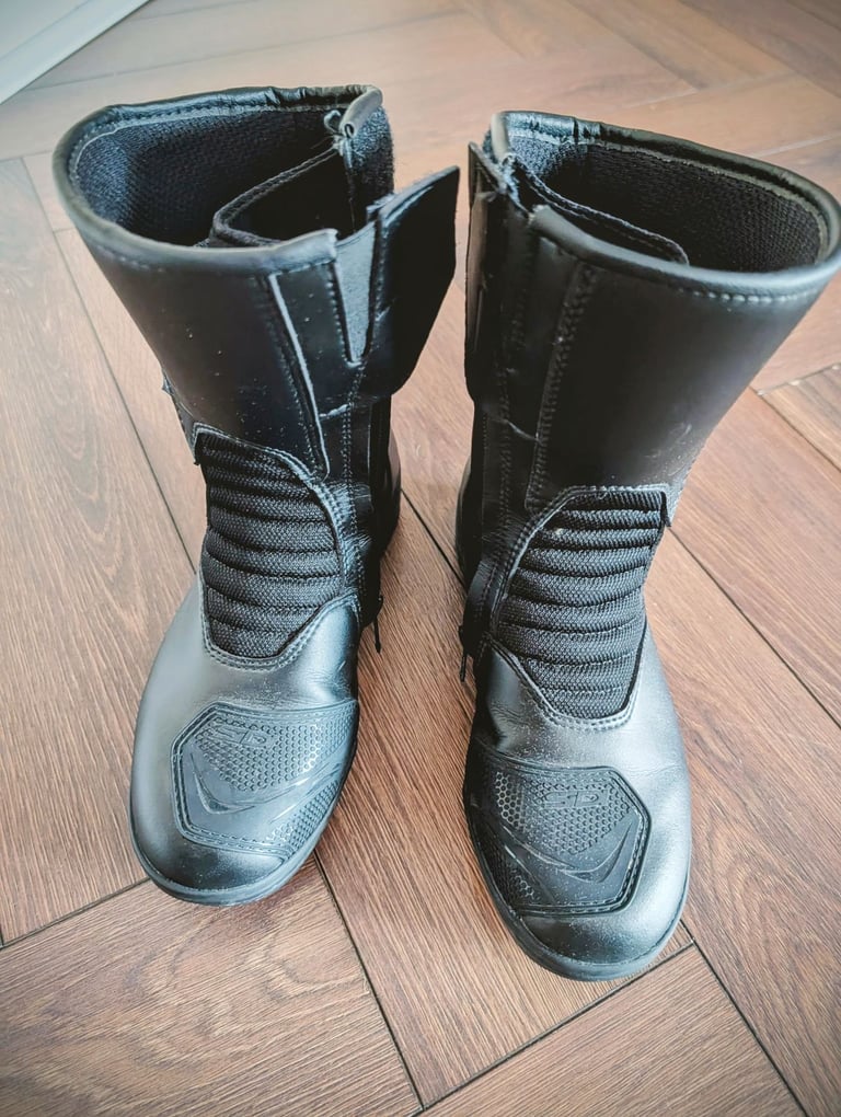 image for Ladies Sidi safety motorcycle boots size 5
