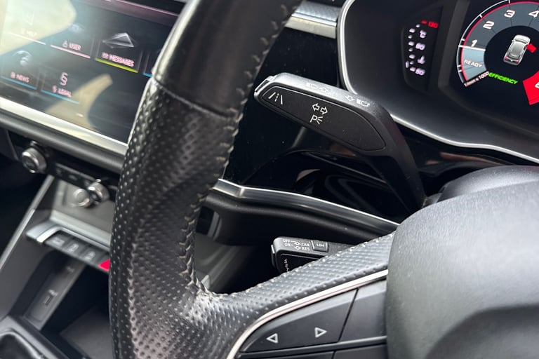 2019 Audi Q3 1.5 TFSI CoD 35 S line Euro 6 (s/s) 5dr SUV PETROL Manual