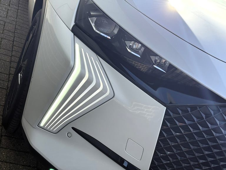 2024 DS Automobiles DS 7 1.6 E-TENSE 4X4 Performance Line + 5dr EAT8 HATCHBACK PETROL/ELECTRIC Au...