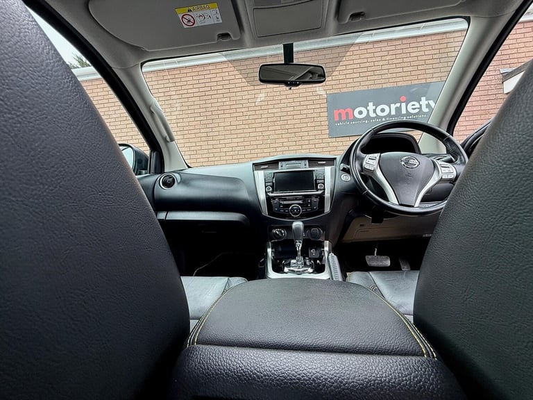 2020 Nissan Navara 2.3 dCi N-Guard Auto 4WD Euro 6 4dr PICK UP Diesel Automatic