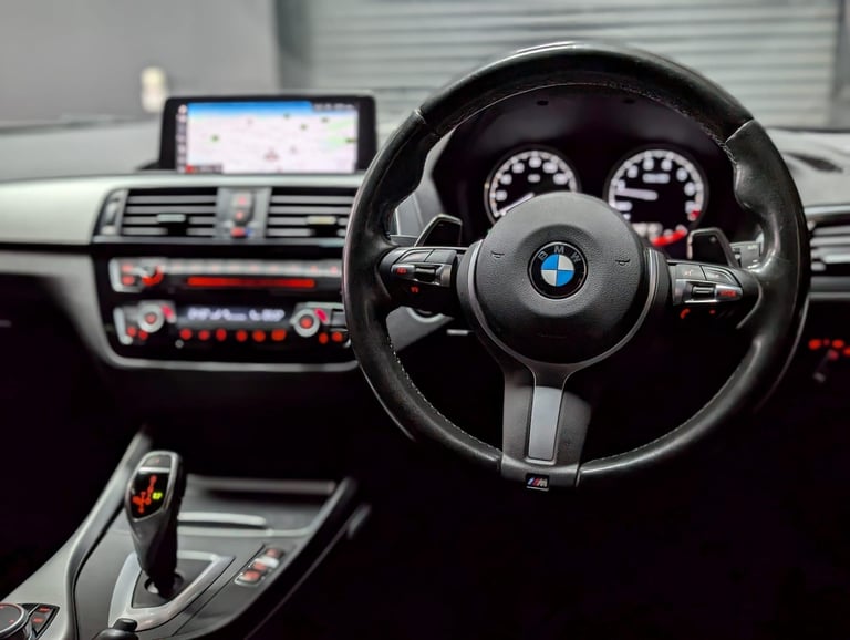 2019 BMW 1 Series M140i Shadow Edition 5dr Step Auto HATCHBACK PETROL Automatic